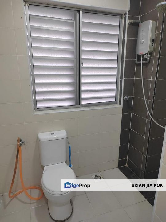 Sungai Buloh 3 storey huose for sale in Taman Sri Putra, Selangor, Sungai Buloh