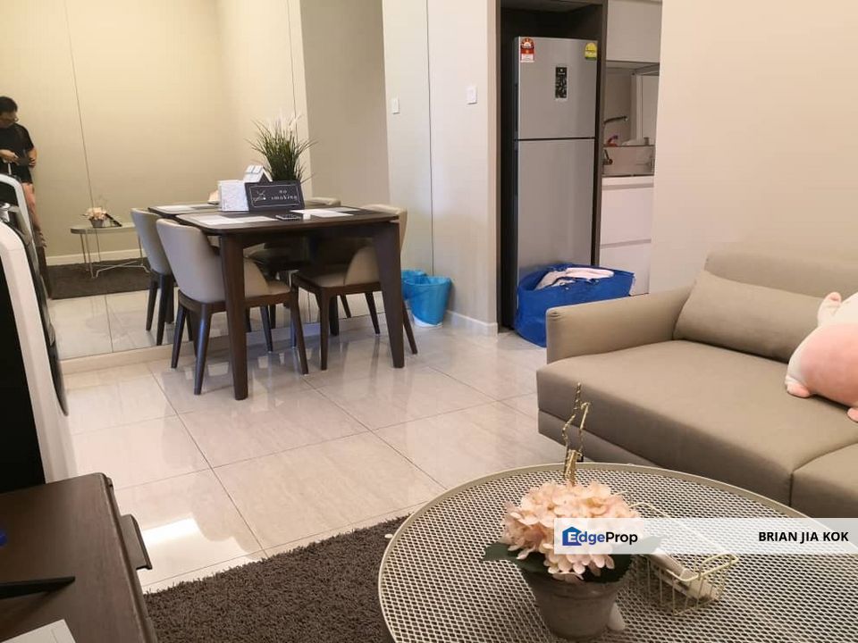 1 bedroom service apartment in Sri Hartamasa for sale, Kuala Lumpur, Sri Hartamas 