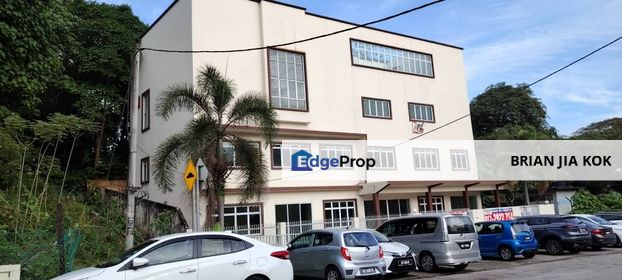 kepong 3.5 storey commercial building for sale, Kuala Lumpur, Segambut