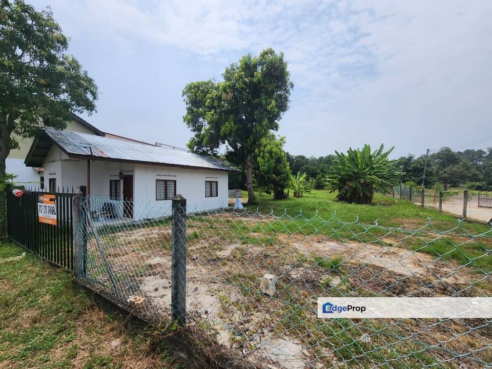 MAIN ROAD RESIDENTIAL LAND KAMPUNG TANGGA BATU TANJONG KLING FOR SALE