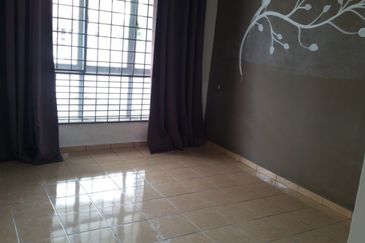 Taman Muzaffar Heights