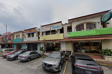 Aman Suria, Petaling Jaya, Selangor (Endlot, Double Storey) Shop For RENT