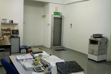 Medan Putra Business Centre