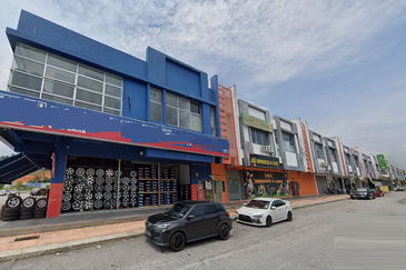 JALAN PUNCAK ALAM JAYA