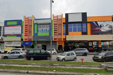 JALAN PUNCAK ALAM JAYA