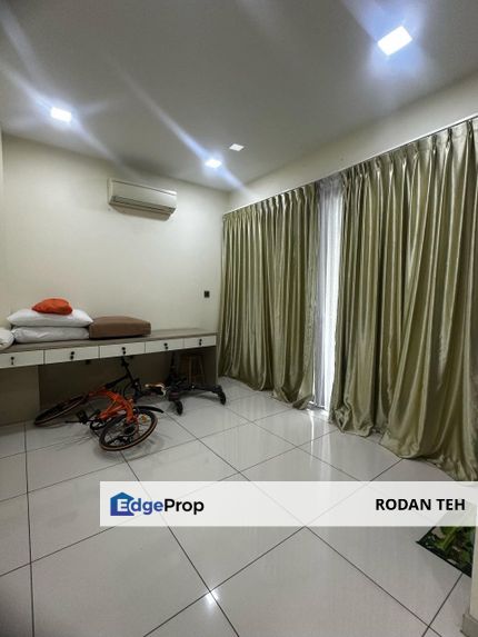 For Sale 26’ x 75’ 2-Storey Superlink Terrace @ East Ledang , Johor, Nusajaya