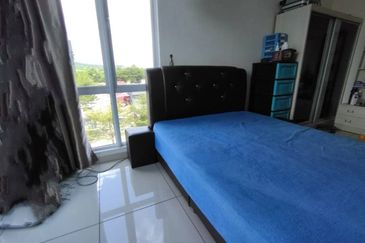 For Sale 968sqft  lower level apartment @ Senai