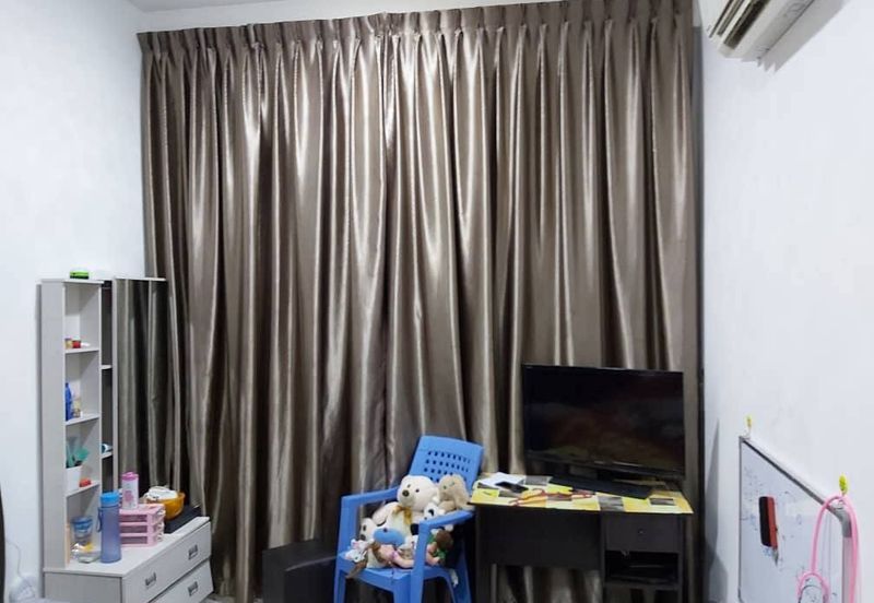 For Sale 968sqft  lower level apartment @ Senai