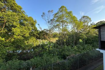 For Sale  35x85 Double Storey Semi D @ Horizon Hills Golf View