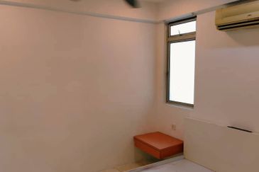 For Rent 3Bedroon + 2bathroom Pulai View Apartment @ Tampoi