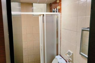 For Rent 3Bedroon + 2bathroom Pulai View Apartment @ Tampoi