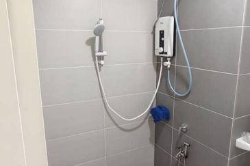 For Rent 700sqft Service Apartment -Aliff Heights Residensi @ Tampoi