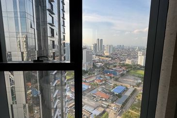 The Astaka @ 1 Bukit Senyum