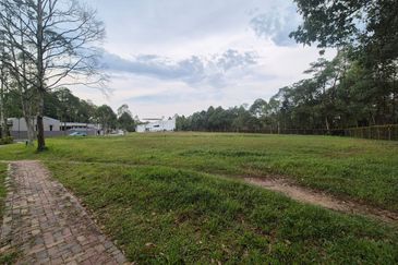 For Sale 33,443sqft Bungalow Land , Leisure Farm @ Gelang Patah