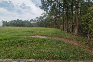 For Sale 33,443sqft Bungalow Land , Leisure Farm @ Gelang Patah