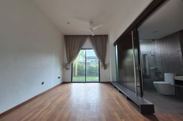 For Sale 19668 sqft Leisure Farm @ Bayou Grove 1 stry Bungalow