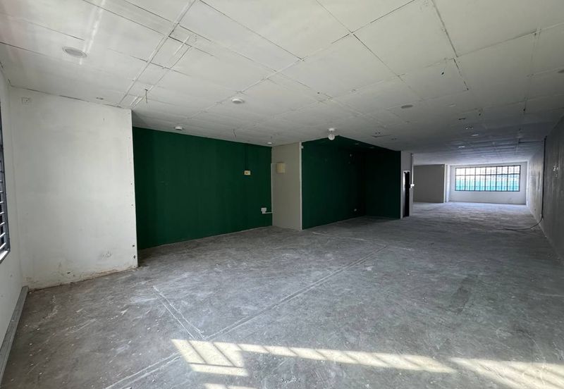 For Rent 22x70 double storey shoplot 2nd flr @ Taman Anggerik Impian Emas