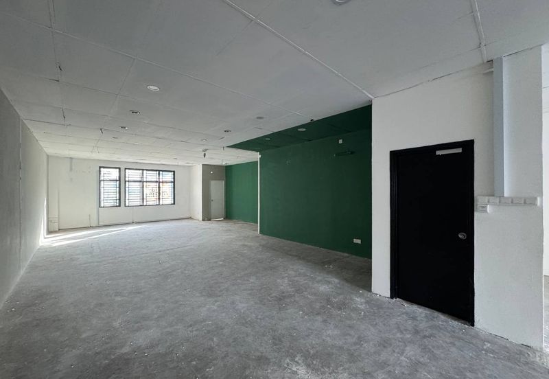 For Rent 22x70 double storey shoplot 2nd flr @ Taman Anggerik Impian Emas