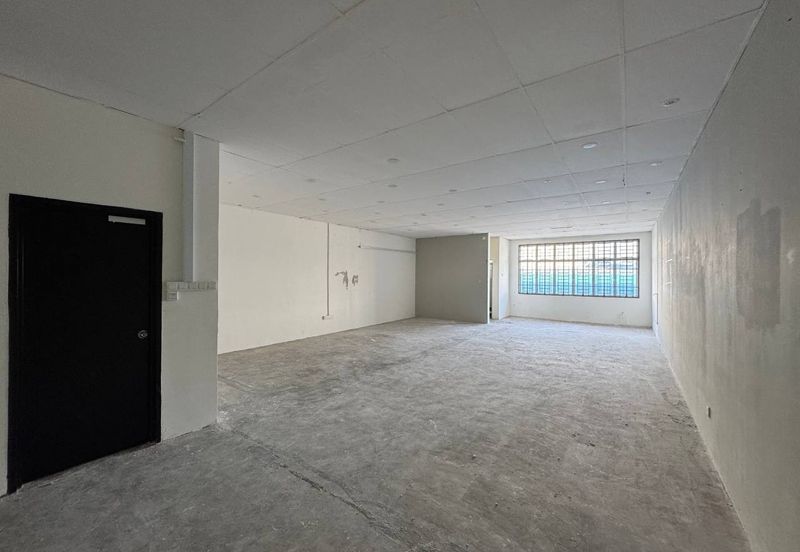 For Rent 22x70 double storey shoplot 2nd flr @ Taman Anggerik Impian Emas