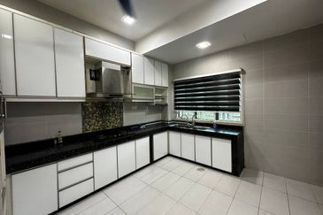 Taman Bukit Jelutong