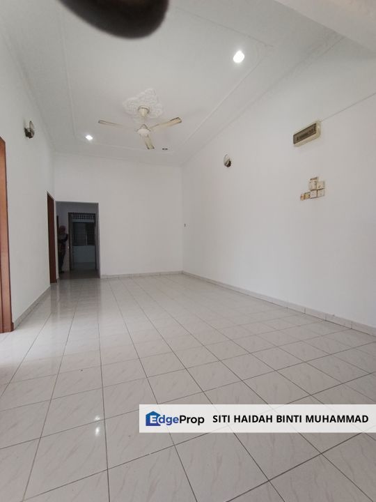 Single Storey  Semi Detached Taman  Rantau,  Rantau,Negeri Sembilan For Sale, Negeri Sembilan, Rantau