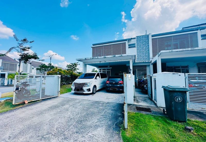 Laman Cempaka Suria, Kota Seriemas