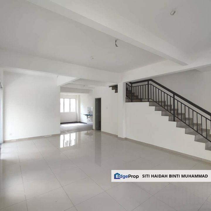 𝐑𝐮𝐦𝐚𝐡 𝐁𝐚𝐫𝐮 & 𝐂𝐚𝐧𝐭𝐢𝐤 𝐔𝐧𝐭𝐮𝐤 𝐃𝐢𝐣𝐮𝐚𝐥 Di 𝐓𝐚𝐦𝐚𝐧 𝐃𝐞𝐬𝐚 𝐑𝐨𝐬 𝟐 𝐉𝐚𝐥𝐚𝐧 𝐏𝐚𝐫𝐨𝐢 𝐒𝐞𝐧𝐚𝐰𝐚𝐧𝐠, Negeri Sembilan, Seremban