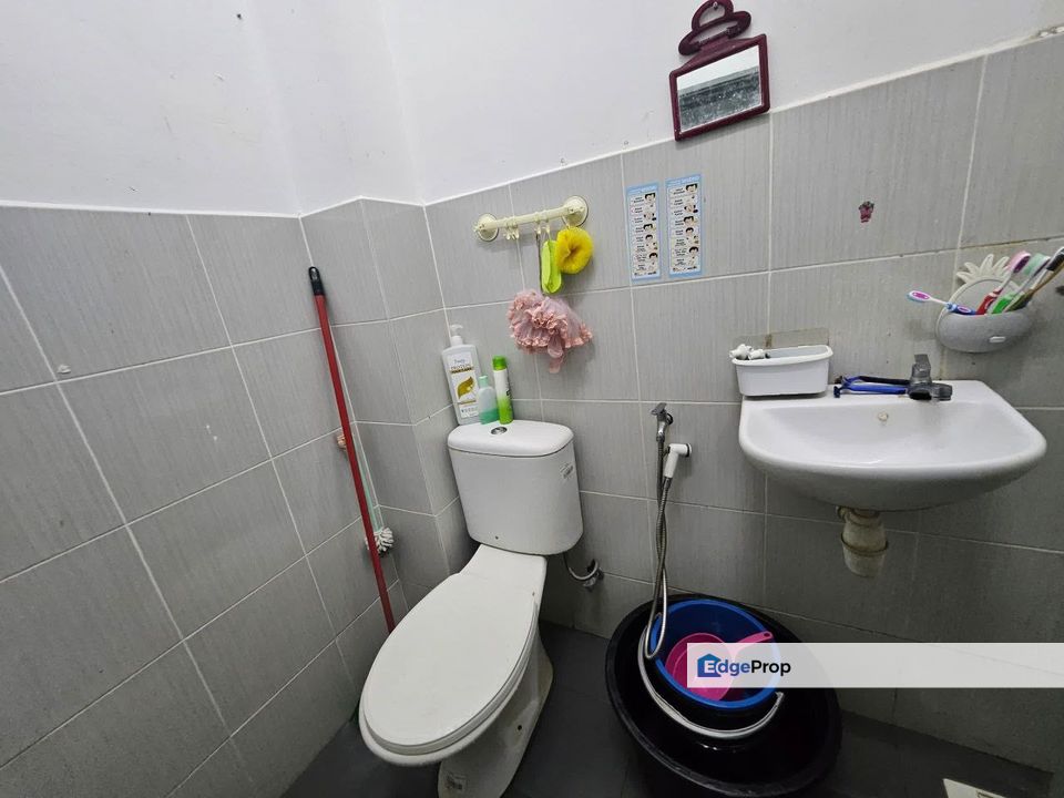 Rumah Cantik Untuk Dijual Di Kasia Green Nilai, Negeri Sembilan, Nilai