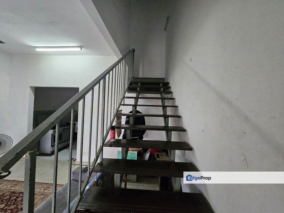 Rumah Cantik Untuk Dijual Di Kasia Green Nilai, Negeri Sembilan, Nilai