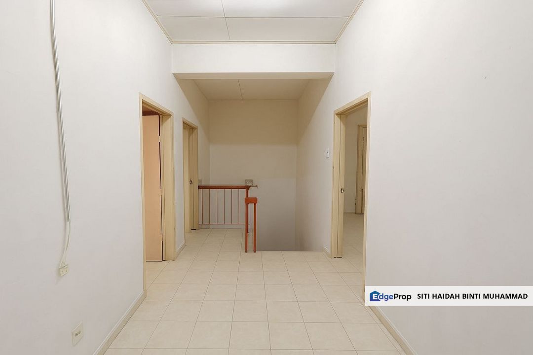 Hot Location 🔥 Double Storey House Taman Kemuning Senawang, Negeri Sembilan, Senawang