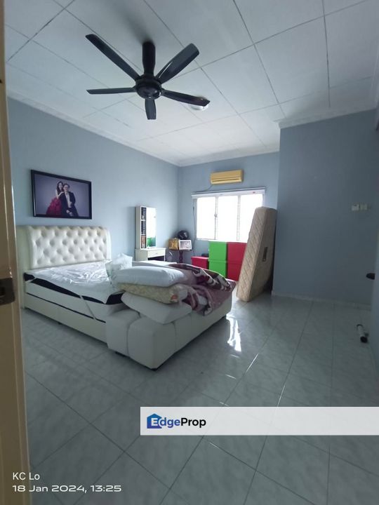 Free Hold Non Bumi Lot Double Storey Garden Avenue, Negeri Sembilan, Seremban