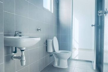 Brand New Cheapest Double Storey Taman Arowana Lenggeng N9