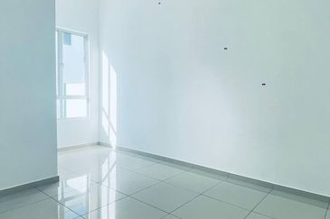 Brand New Cheapest Double Storey Taman Arowana Lenggeng N9