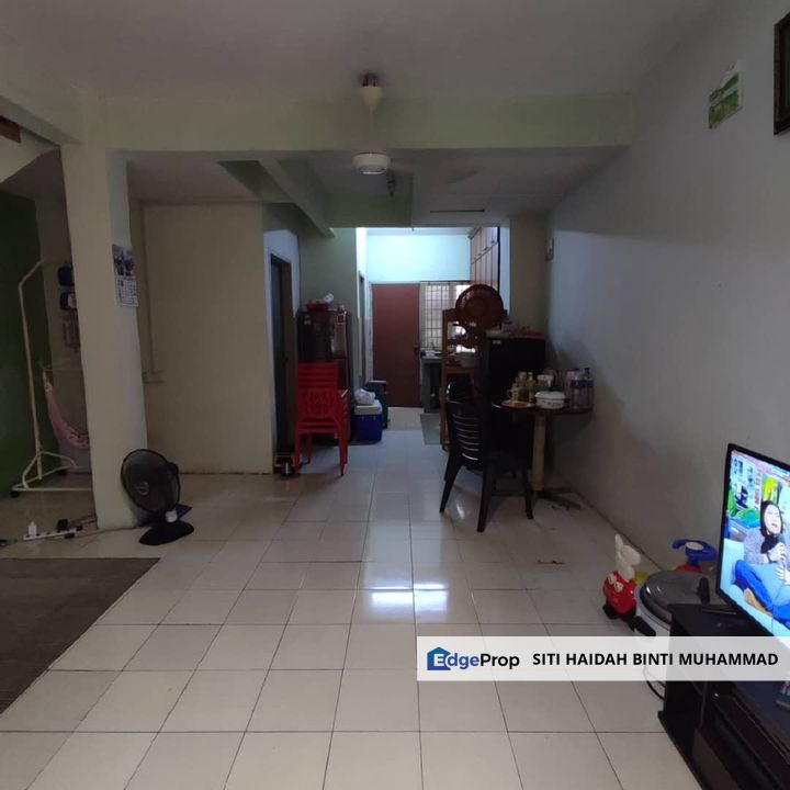 Rumah Teres 2 Tingkat di Taman Jasmin Senawang  Untuk Dijual, Negeri Sembilan, Seremban