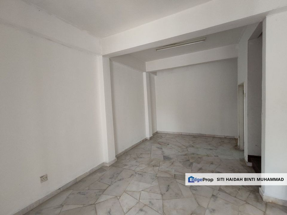 Rumah Teres 2 Tingkat Di Taman Pinggiran Senawang Untuk Dijual, Negeri Sembilan, Seremban