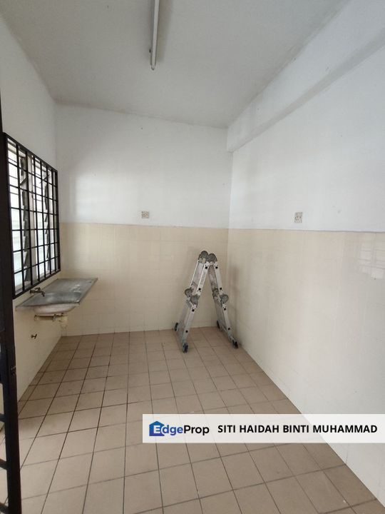 Rumah Teres 2 Tingkat Di Taman Pinggiran Senawang Untuk Dijual, Negeri Sembilan, Seremban