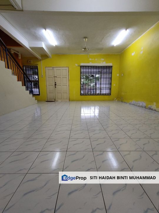 Rumah Teres 2 Tingkat di Taman Matahari Heights Senawang Untuk Dijual, Negeri Sembilan, Seremban