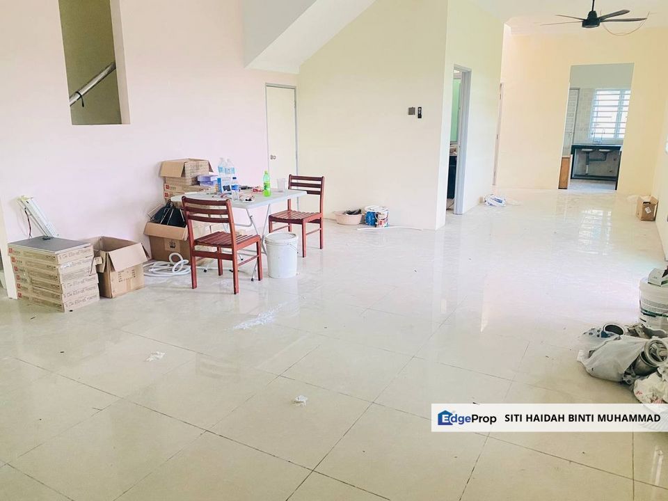 Renovated Corner Lot at Taman Warisan Puteri 2 Presint 4 Seremban., Negeri Sembilan, Seremban