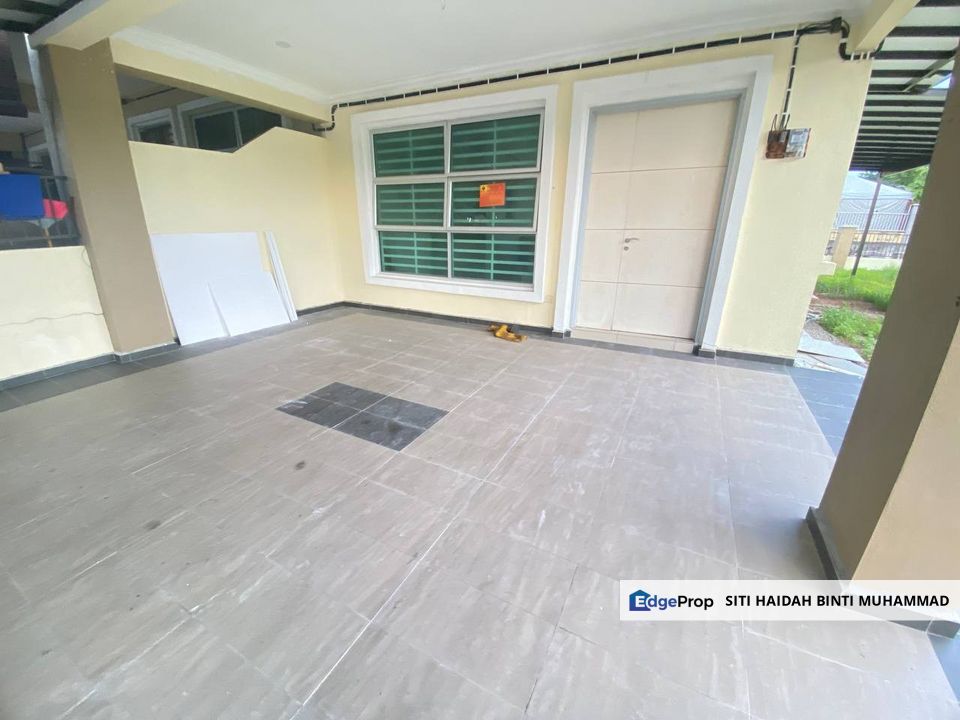 Renovated Corner Lot at Taman Warisan Puteri 2 Presint 4 Seremban., Negeri Sembilan, Seremban