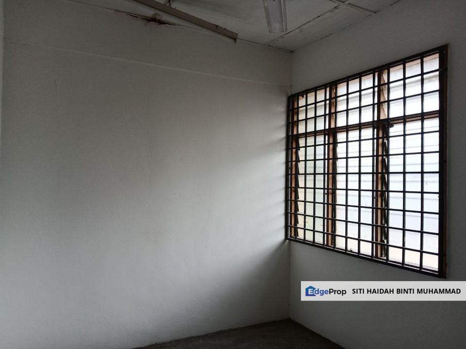 Tmn Seremban Jaya Fasa 3 Double Storey Intermediate  House for Sale, Negeri Sembilan, Seremban