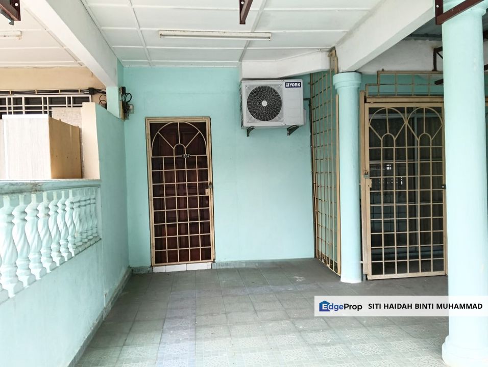Double Storey Terrace House at Taman Desa Melor Senawang Negeri Sembilan For Sale, Negeri Sembilan, Senawang