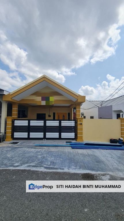 SINGLE STOREY SEMI D HOUSE RENOVATED AT TAMAN DESA RHU Sikamat, Seremban FOR SALE!!!, Negeri Sembilan, Seremban