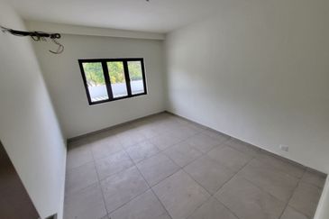 Green Street Homes Seremban 2