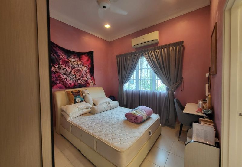 PARK AVENUE (SEREMBAN 2)