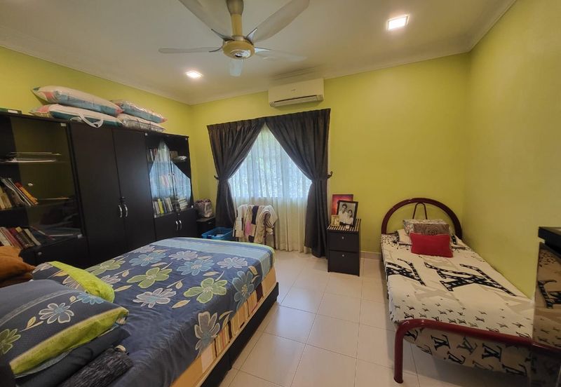 PARK AVENUE (SEREMBAN 2)