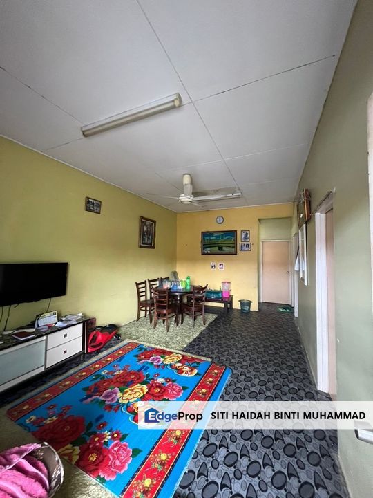 Single Storey Terrace at Garden Homes Seremban 2, Negeri Sembilan, Seremban