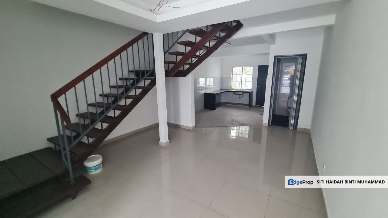 Teres Dua Tingkat Untuk Dijual Taman Rasah Jaya, Seremban, Negeri Sembilan, Seremban