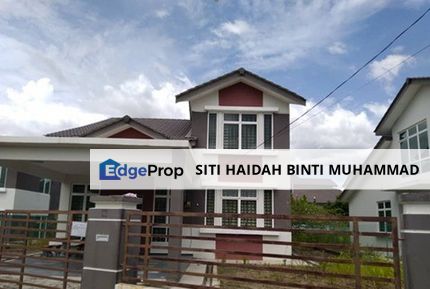 Wide Back Yard & Nearby Play Ground 1.5 Storey Bungalow Taman Senimas Kuala Pilah , Negeri Sembilan, Kuala Pilah