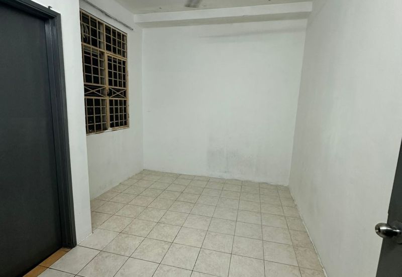 Bayu Villa Apartment, Bayu Perdana