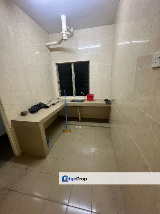 Ground floor flat in Pendamar Indah 2 for Sale, Selangor, Port Klang